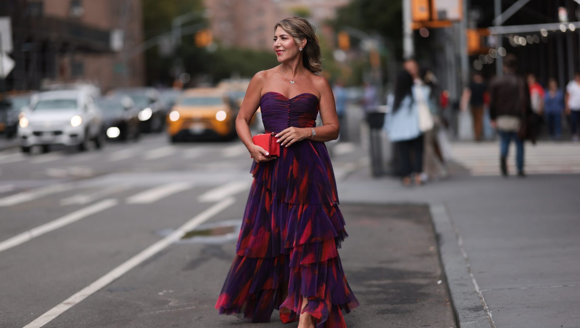 13 Jaw-Dropping Fall Wedding Guest Dresses for Every Venue and Budget