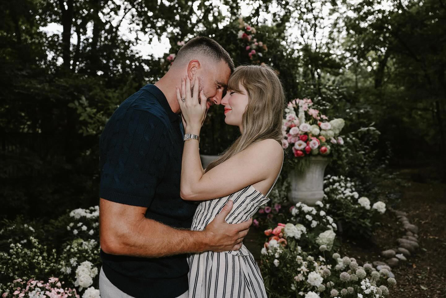 Martha Stewart Extends Offer to Be Taylor and Travis' Wedding Planner