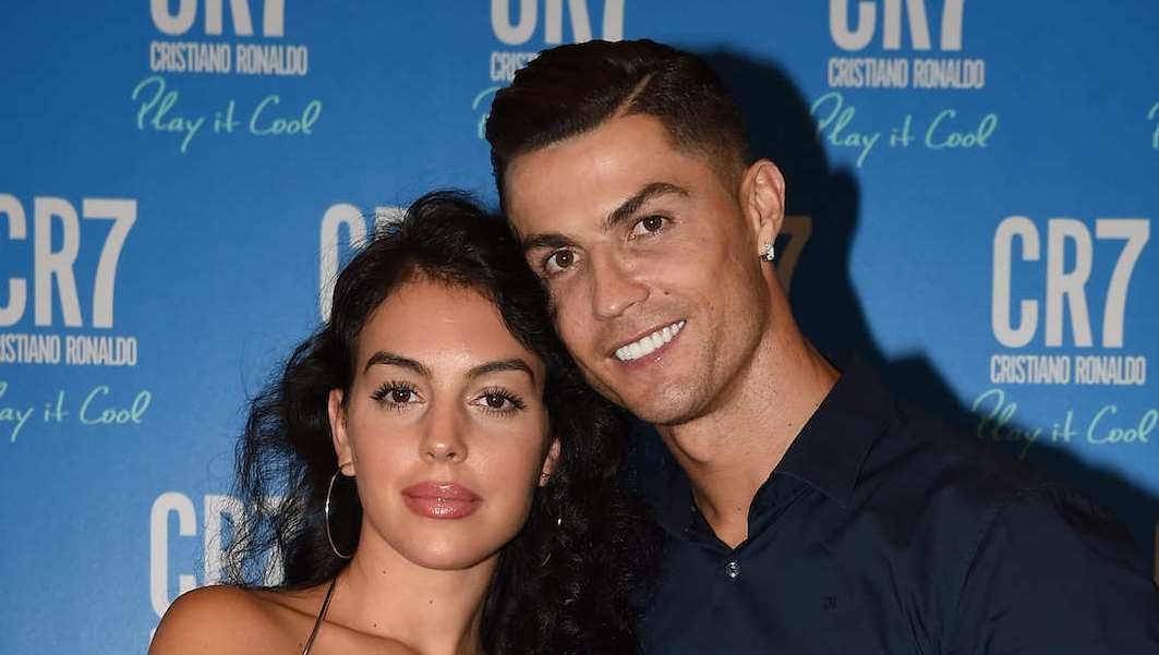 Cristiano Ronaldo's Fiancee Shows Off Giant Ring While Announcing Engagement