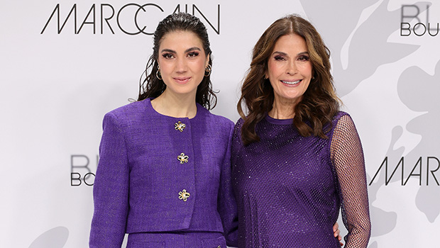 Teri Hatcher & Look-Alike Daughter Emerson Tenney Match in Purple Outfits During Berlin Fashion Week