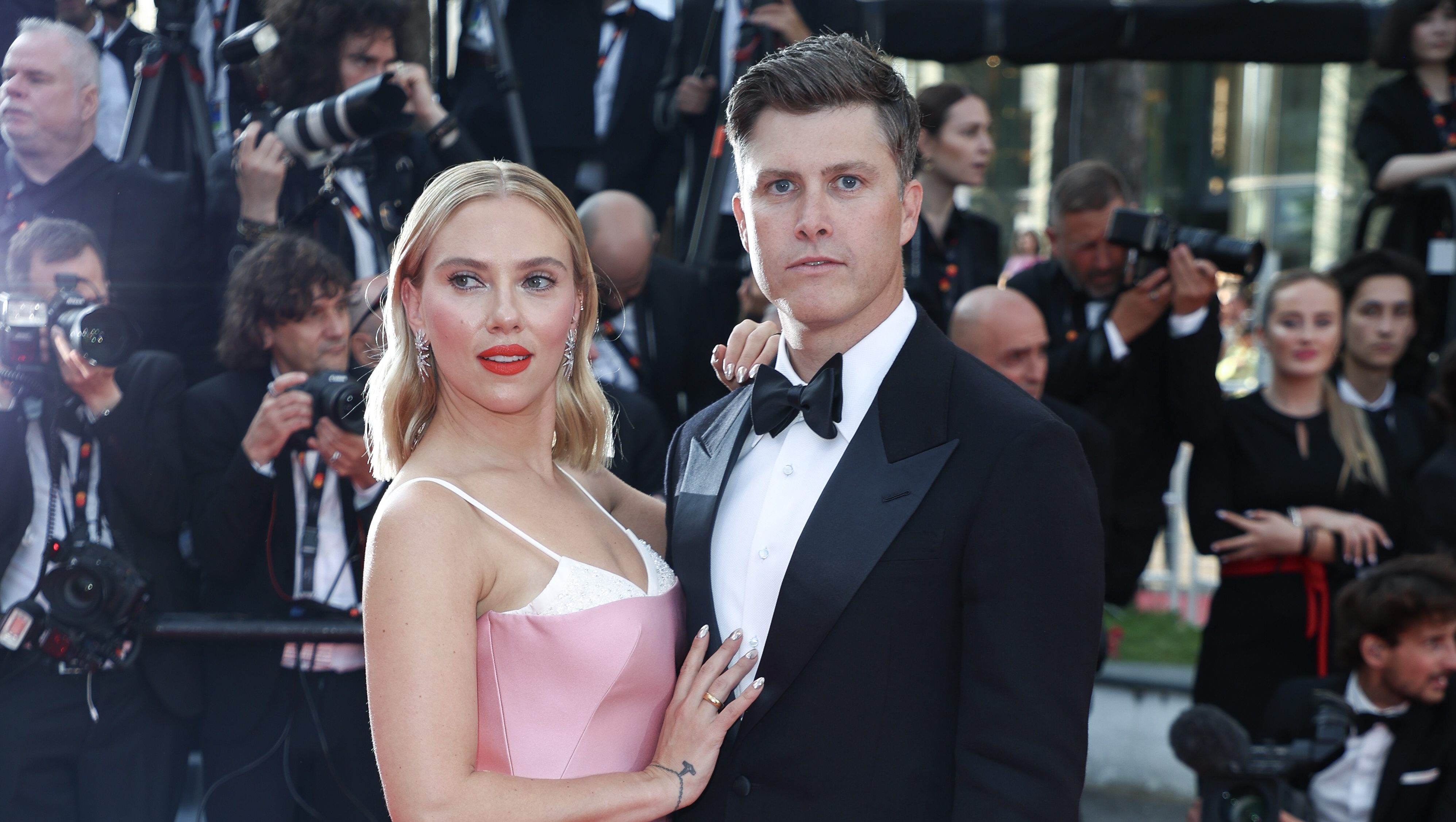 Scarlett Johansson’s Ex-Husbands &amp; Boyfriends: Her Past Relationships
