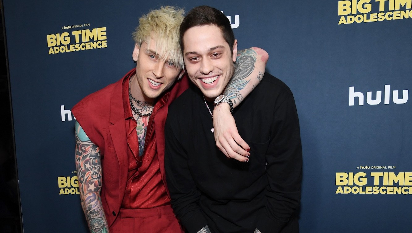 Machine Gun Kelly Reacts to Pal Pete Davidson's Baby News