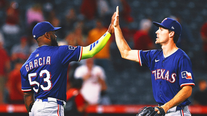 Rangers Put Struggling Slugger Adolis Garcia on IL, Activate OF Evan Carter