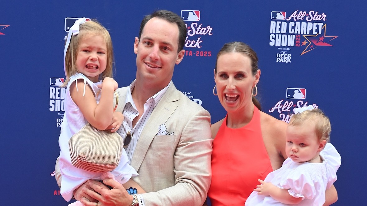 MLB Star Claps Back After Feeding 11-Month-Old Daughter at Home Run Derby