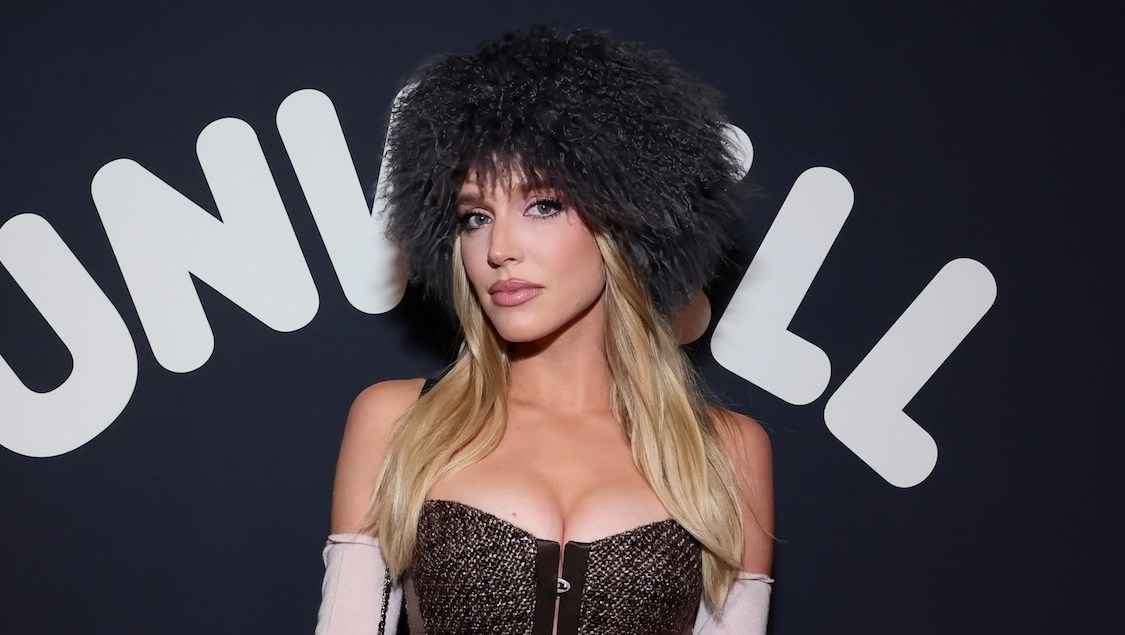 What to Know About Alex Cooper's Unwell Vegas Weekend: Celeb Guests and More