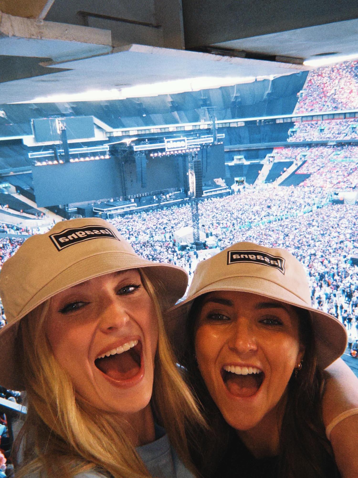 Sophie Turner Shuts Down Mom-Shaming Remark About Going Out as Single Parent