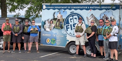 ADCNR law enforcement officers receive paddle sports instructor certification