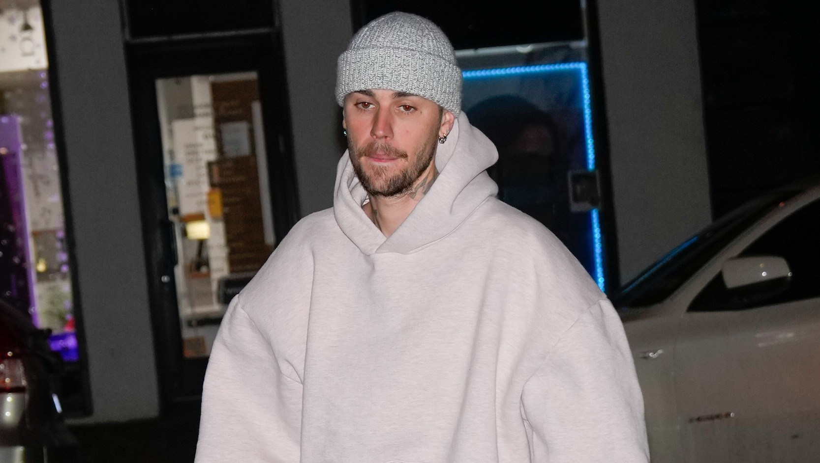 Justin Bieber Releases Surprise 7th Album ‘Swag’