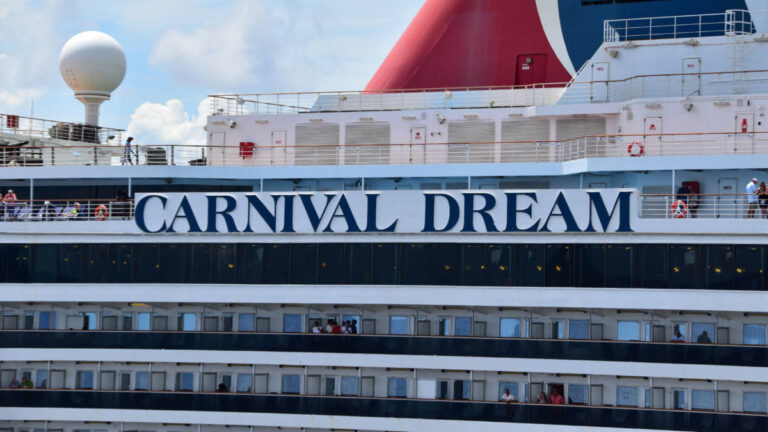 Carnival to Deploy Bigger Cruise Ship in New Orleans